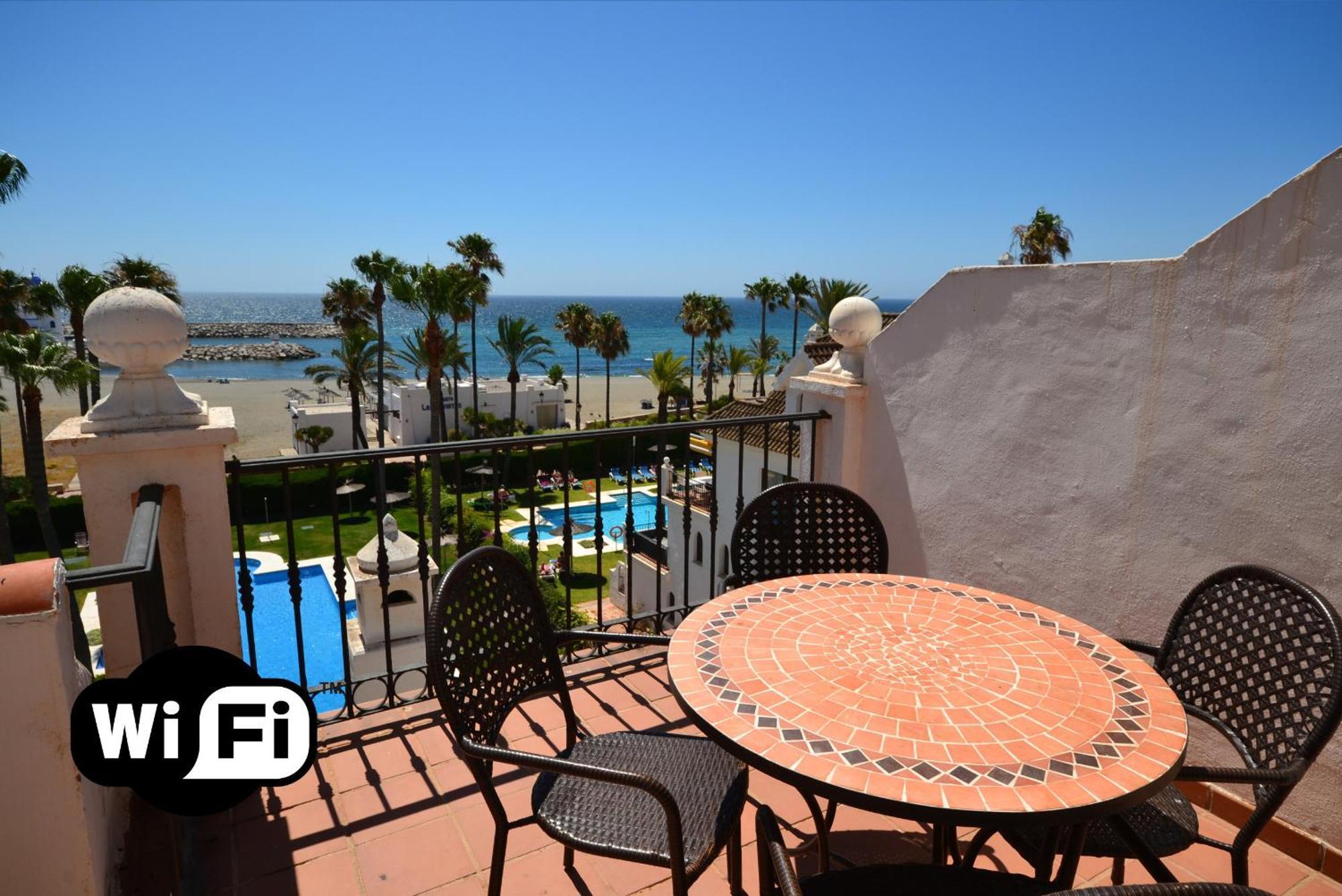 marina real 425 Apartment Manilva Exterior foto