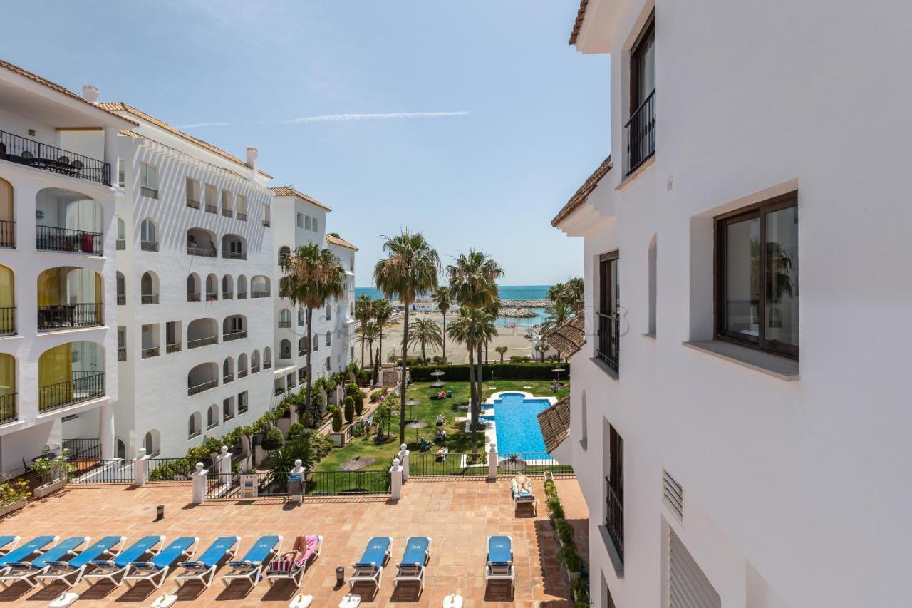 marina real 425 Apartment Manilva Exterior foto