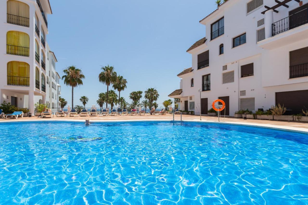 marina real 425 Apartment Manilva Exterior foto