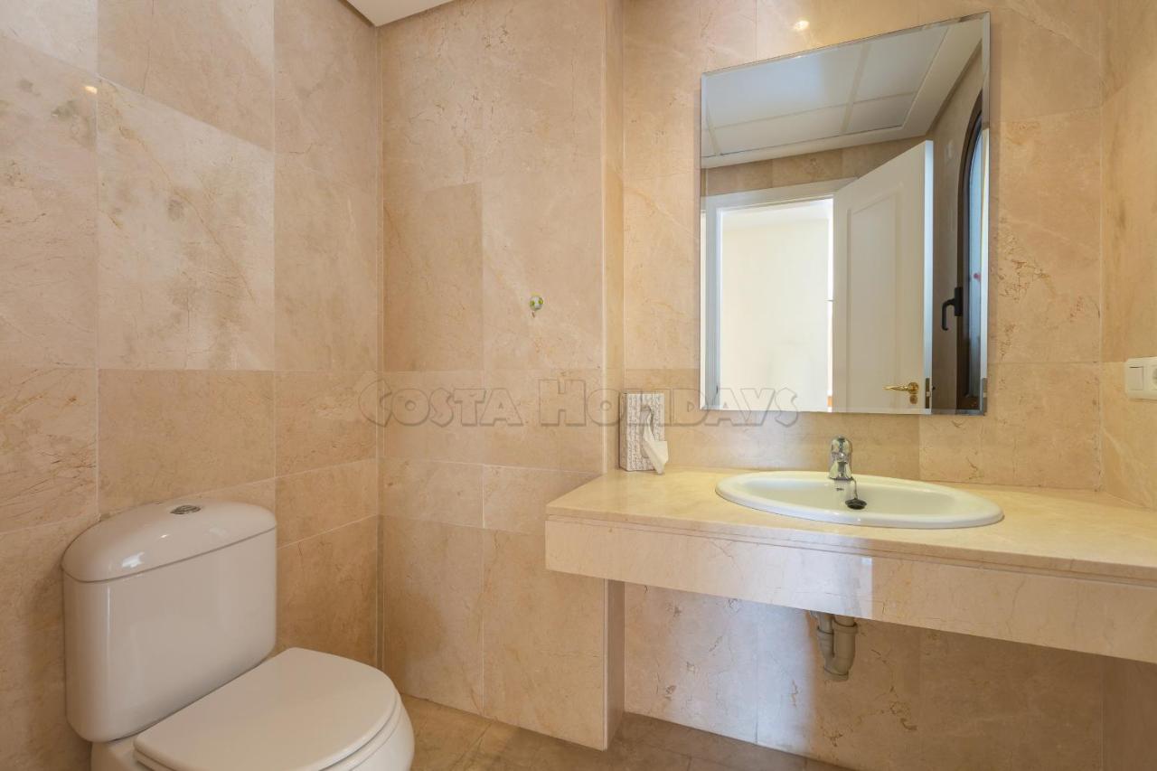 marina real 425 Apartment Manilva Exterior foto